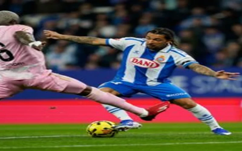 تعادل مخيب يفرض نفسه على مواجهة اسبانيول وريال أوفييدو في الدوري.